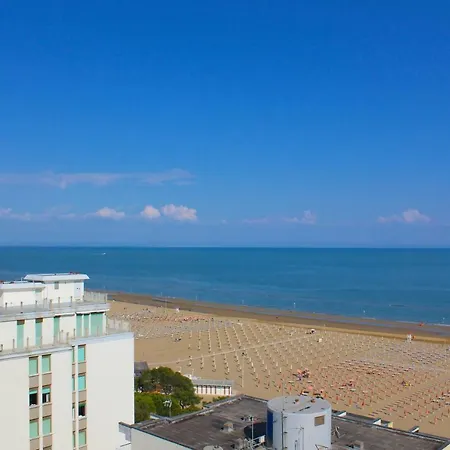 Bianco E Nero * Lignano Sabbiadoro